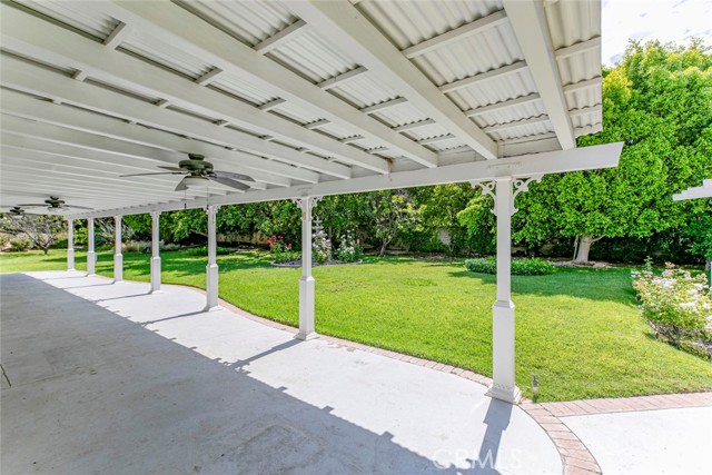 Detail Gallery Image 48 of 51 For 10928 Meseta Ave, Shadow Hills,  CA 91040 - 4 Beds | 3 Baths