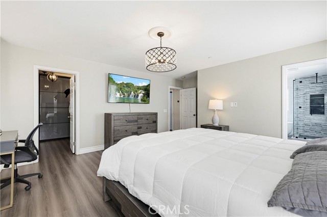 Detail Gallery Image 38 of 42 For 19890 Holly Drive, Saugus,  CA 91350 - 3 Beds | 3 Baths