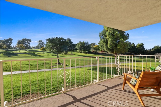 Detail Gallery Image 17 of 20 For 2389 W via Mariposa 2e,  Laguna Woods,  CA 92637 - 2 Beds | 2 Baths