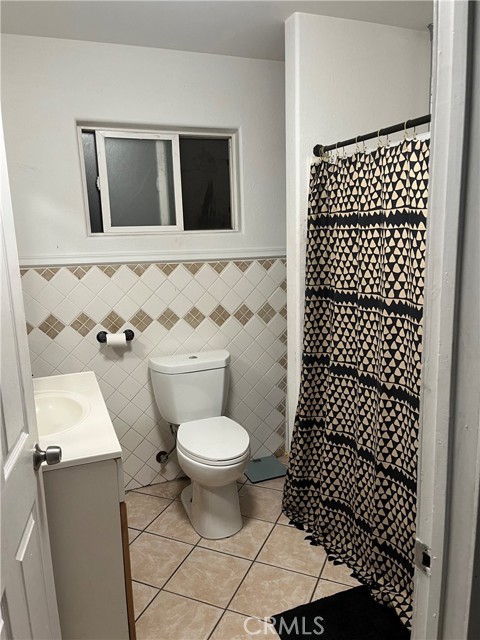 Detail Gallery Image 14 of 14 For 7650 El Vino Way, Buena Park,  CA 90620 - 6 Beds | 2 Baths