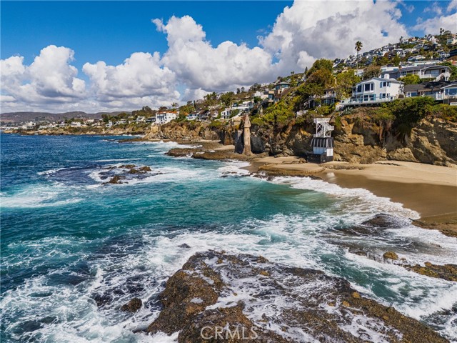 2691 Victoria, Laguna Beach CA: https://media.crmls.org/medias/4510984a-929b-4d94-bab4-4334854bea35.jpg