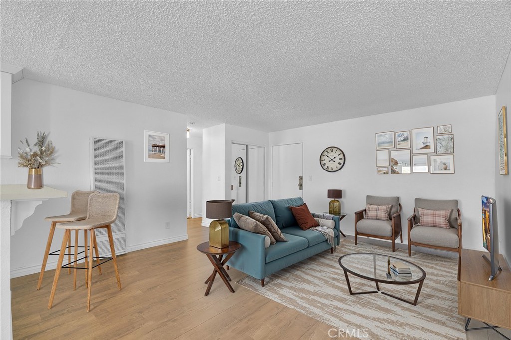 MLS #SR25241683 image #5