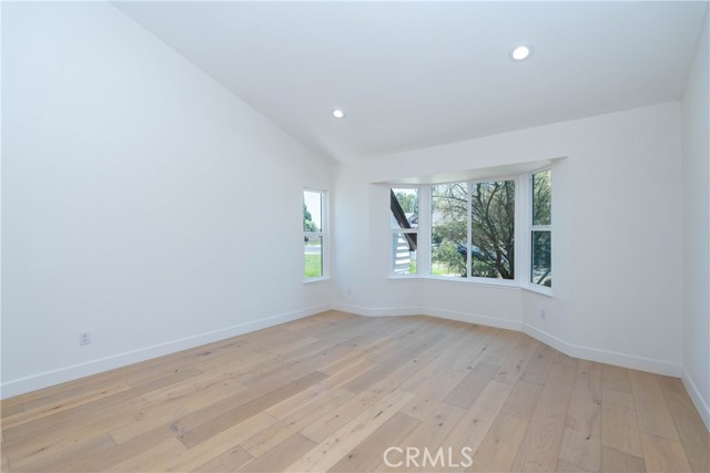 Detail Gallery Image 8 of 24 For 1187 E Deerfield St, Ontario,  CA 91761 - 4 Beds | 2 Baths