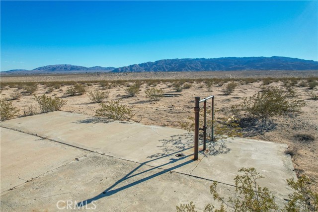 Detail Gallery Image 9 of 32 For 71015 Two Mile Rd, Twentynine Palms,  CA 92277 - – Beds | – Baths