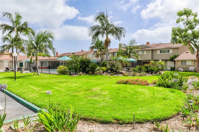 Detail Gallery Image 52 of 56 For 11879 Sungrove Cir, Garden Grove,  CA 92840 - 3 Beds | 2/1 Baths