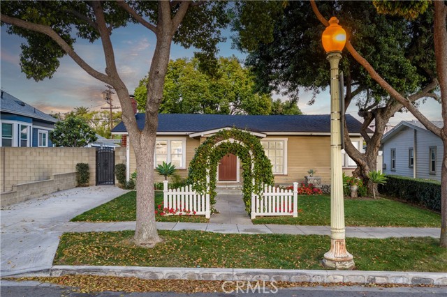 Detail Gallery Image 5 of 65 For 548 N 2nd, Upland,  CA 91786 - – Beds | – Baths