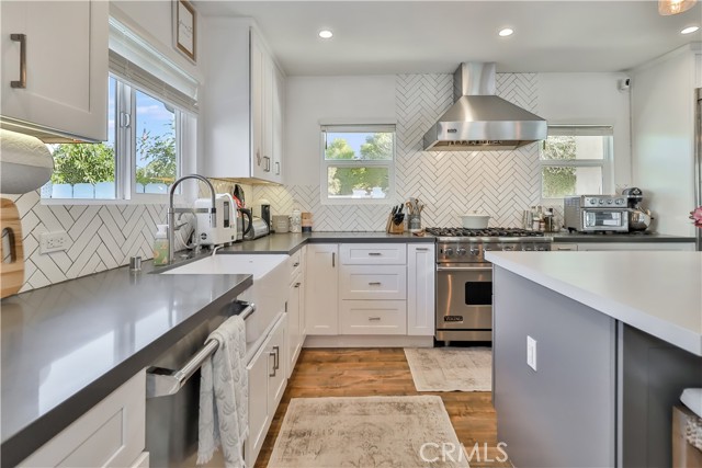 Image 22 of 48 For 23861 Califa Street