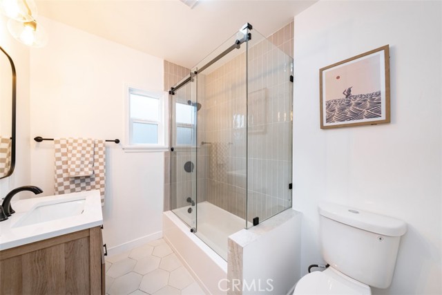 Detail Gallery Image 7 of 74 For 2804 S Peck Ave, San Pedro,  CA 90731 - 4 Beds | 3/1 Baths