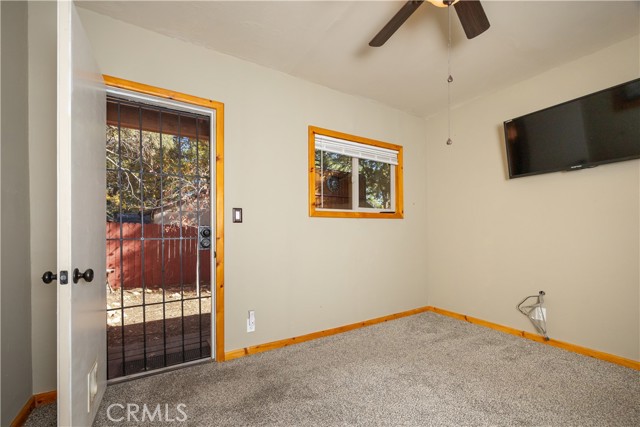 Detail Gallery Image 17 of 24 For 435 Moreno Ln, Sugarloaf,  CA 92386 - 1 Beds | 1 Baths