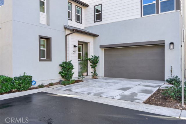 Detail Gallery Image 2 of 66 For 4059 Pomelo Dr, Corona,  CA 92883 - 4 Beds | 3 Baths