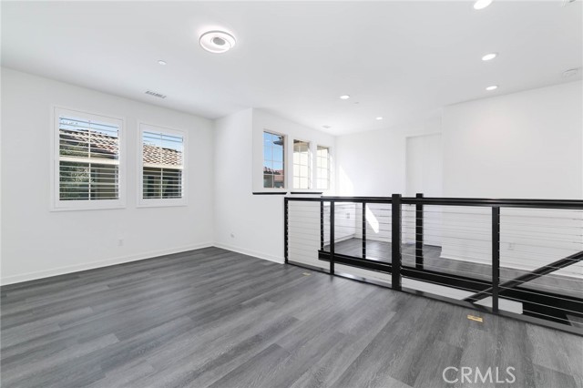 Detail Gallery Image 18 of 36 For 26 Prominence, Lake Forest,  CA 92630 - 2 Beds | 2/1 Baths