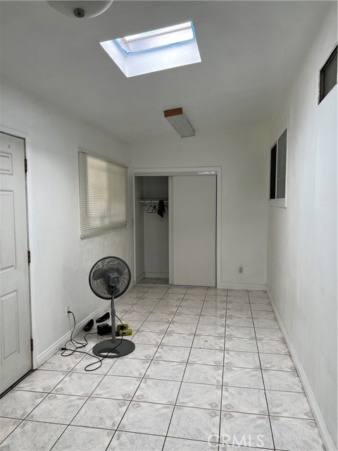 Detail Gallery Image 11 of 28 For 7014 Conejo, San Bernardino,  CA 92404 - 2 Beds | 2 Baths