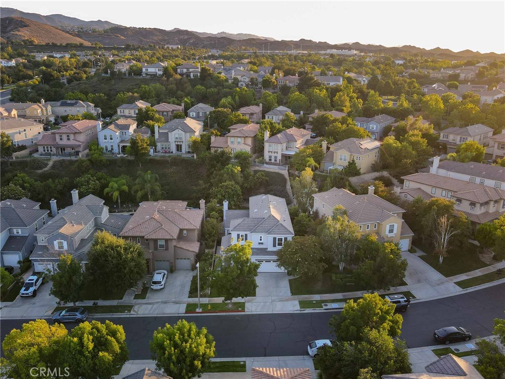 https://media.crmls.org/medias/45160fba-f1a5-4b25-afba-0685f5bd190d.jpg?preset=X-Large