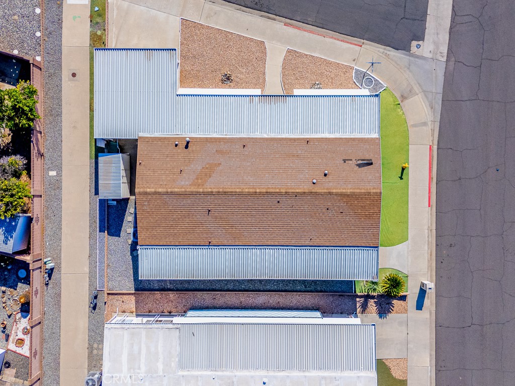 https://media.crmls.org/medias/4516890d-68c7-4036-9235-acde2604b351.jpg?preset=X-Large