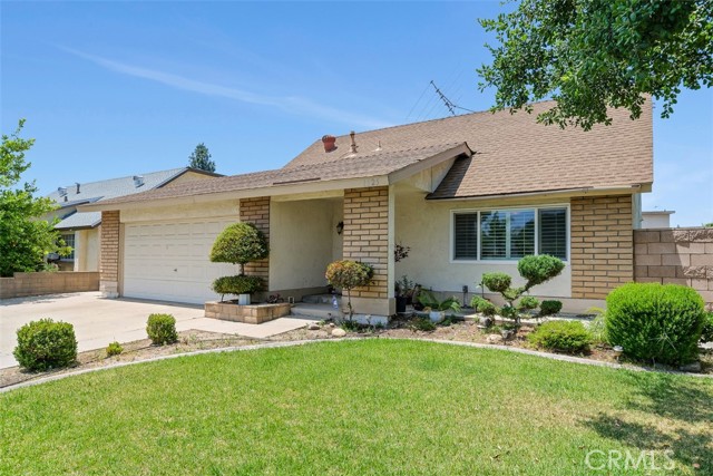 1725 Trinity Loop, Ontario CA: https://media.crmls.org/medias/45173db8-cb73-45df-9fab-a277bbc21e2e.jpg
