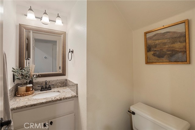 Detail Gallery Image 19 of 37 For 229 Windsong Ct, Azusa,  CA 91702 - 3 Beds | 3 Baths