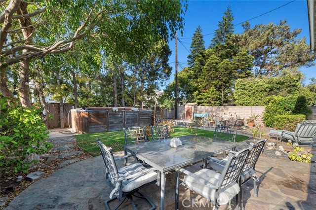 1101 Ysabel Street, Redondo Beach CA: https://media.crmls.org/medias/451759be-2d16-4bb0-9c32-bae597579d53.jpg