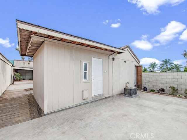 Detail Gallery Image 23 of 27 For 1631 Byron Ct, Pomona,  CA 91768 - 3 Beds | 2 Baths