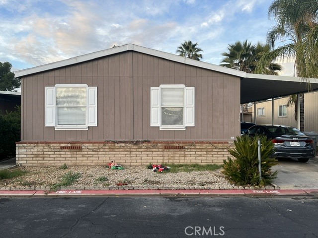 MLS# IV23216945