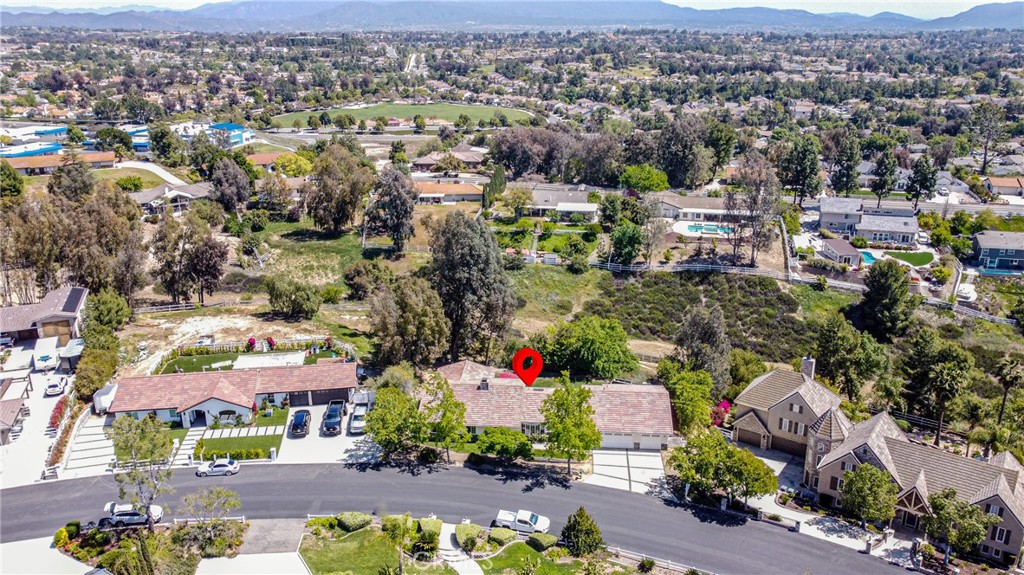 MLS #OC25098345 img 10