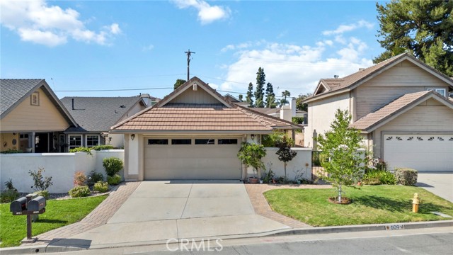 609 W Palm Drive, Placentia CA: https://media.crmls.org/medias/451818ac-6296-45e6-a13a-e37537525409.jpg