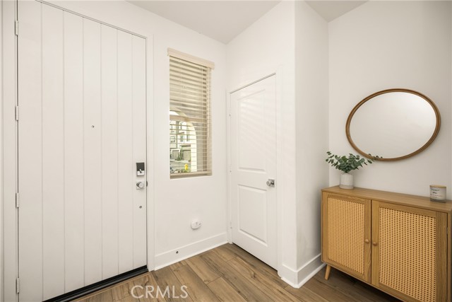 Detail Gallery Image 4 of 51 For 1613 Jade Road, Mission Viejo,  CA 92694 - 3 Beds | 3 Baths