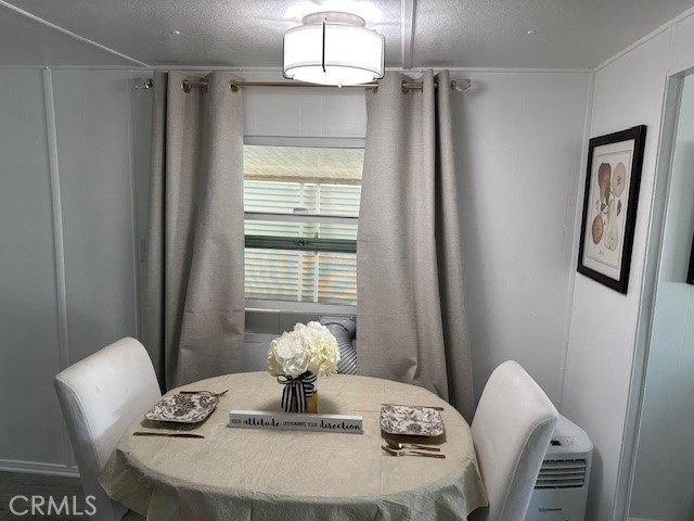 45055 E. Florida Avenue, Hemet CA: https://media.crmls.org/medias/45184702-8b5e-4ef9-943f-67f4fa87fab7.jpg