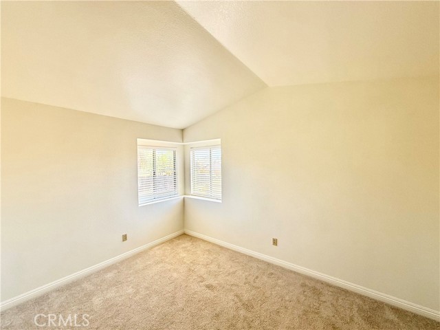 Detail Gallery Image 5 of 5 For 37838 Spyglass Cir, Murrieta,  CA 92563 - 4 Beds | 2/1 Baths