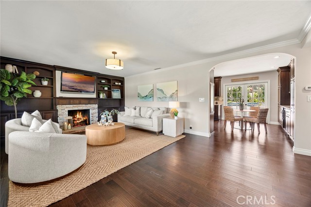 1831 Cockscrow Lane, North Tustin CA: https://media.crmls.org/medias/4519d42b-9838-4584-8c74-67d3dbe045e7.jpg