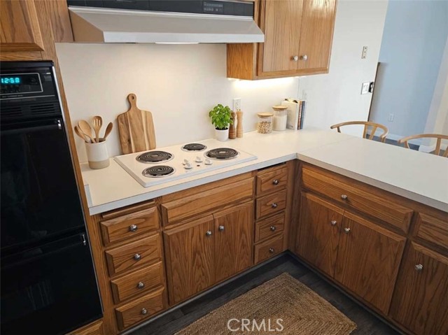 Detail Gallery Image 16 of 22 For 797 La Grange, Newbury Park,  CA 91320 - 3 Beds | 2 Baths