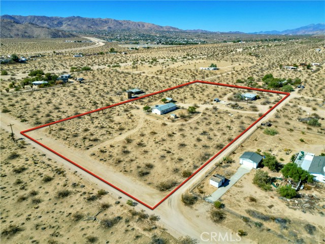 Image 3 for 5773 Neptune Rd, Joshua Tree, CA 92252