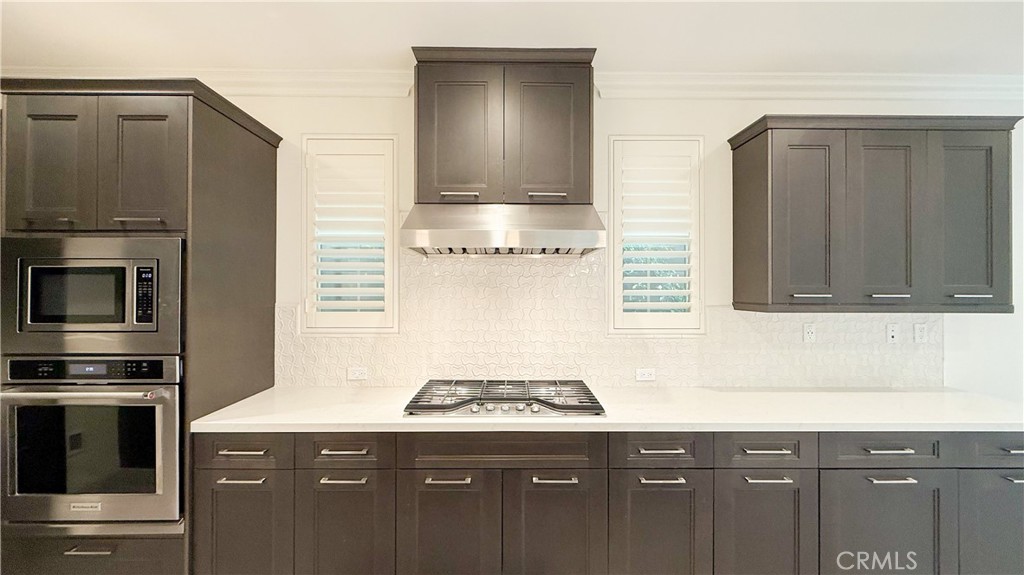 MLS #OC25272097 image #14