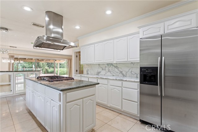 4616 COYLE, Woodland Hills CA: https://media.crmls.org/medias/451b7401-29c9-4e22-9707-a2e4f161ac33.jpg