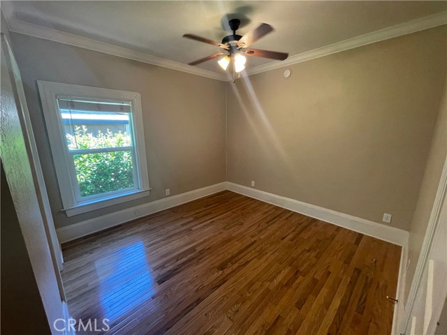 Detail Gallery Image 7 of 41 For 1318 Salem, Chico,  CA 95928 - 5 Beds | 3 Baths