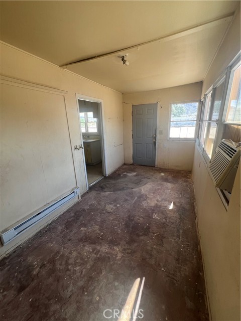 Detail Gallery Image 13 of 28 For 6678 S Desert Queen Ave, Twentynine Palms,  CA 92277 - 2 Beds | 1 Baths