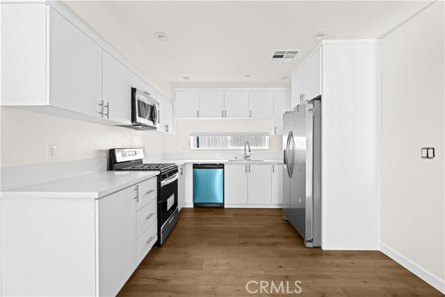 Detail Gallery Image 48 of 69 For 5218 Auckland Ave, Toluca Lake,  CA 91601 - – Beds | – Baths