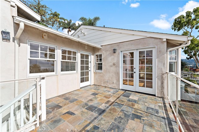 Detail Gallery Image 16 of 57 For 315 High Dr, Laguna Beach,  CA 92651 - 4 Beds | 3/1 Baths