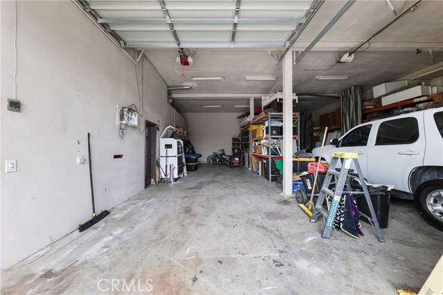 8963 Bold Ruler Lane, Jurupa Valley CA: https://media.crmls.org/medias/451dd67c-dd7a-482b-827f-e7bb3e032334.jpg