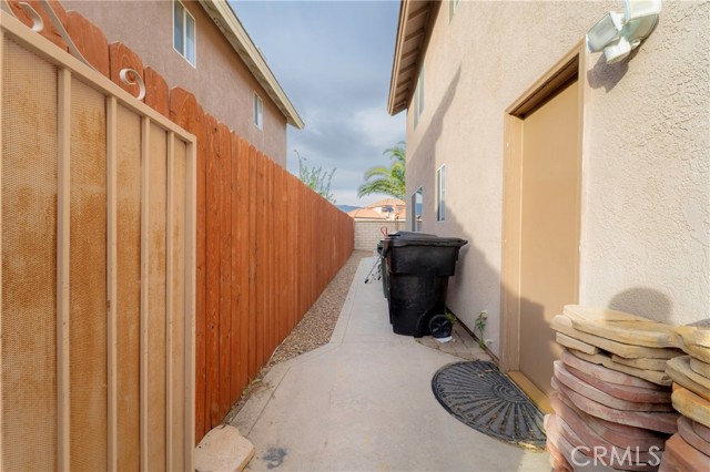 13584 Sutter Court, Fontana CA: https://media.crmls.org/medias/451e760c-e290-47de-a0b1-6ec3b61ee63c.jpg