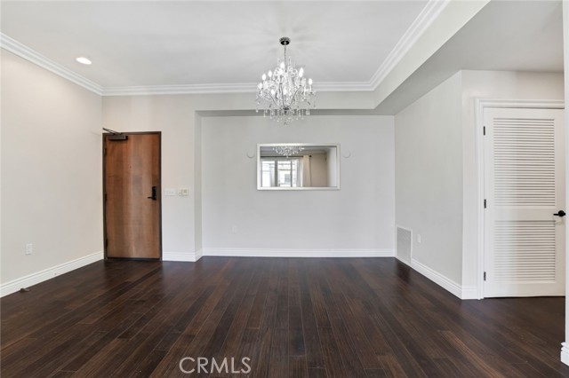 Detail Gallery Image 15 of 36 For 9049 Alcott St #204,  Los Angeles,  CA 90035 - 3 Beds | 2/1 Baths