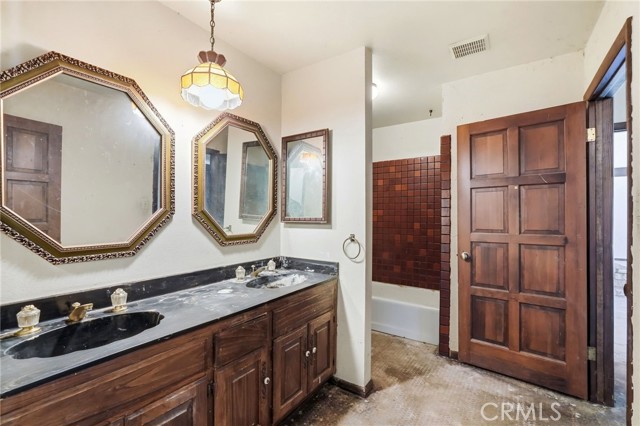 Detail Gallery Image 33 of 45 For 11560 Darling Rd, Agua Dulce,  CA 91390 - 4 Beds | 3 Baths