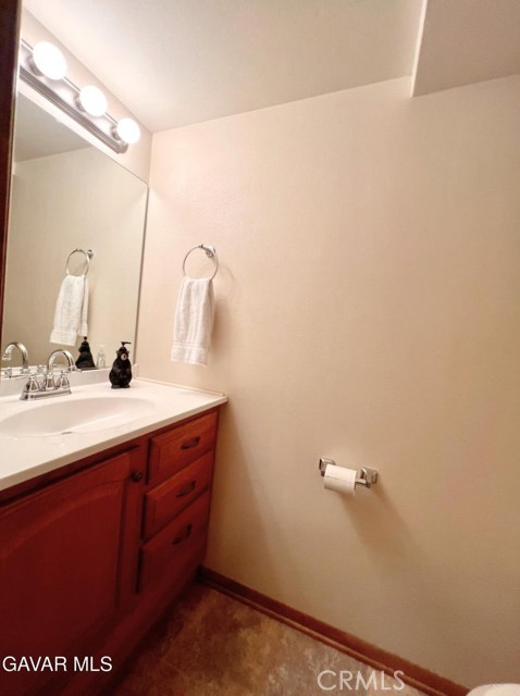 Detail Gallery Image 34 of 43 For 1027 Pine Mountain, Big Bear City,  CA 92314 - 3 Beds | 2/1 Baths