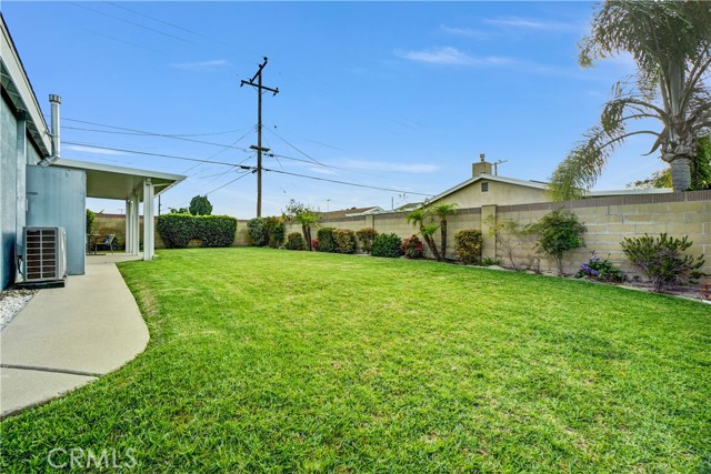 Image 18 of 39 For 10151 Christopher