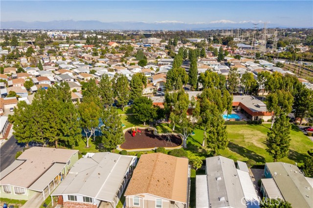 Detail Gallery Image 10 of 29 For 3595 Santa Fe Ave #149,  Long Beach,  CA 90810 - 3 Beds | 2 Baths