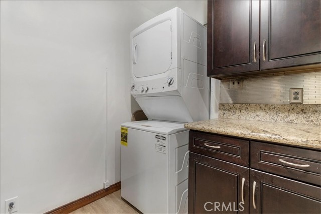 Detail Gallery Image 10 of 11 For 520 Magnolia Ave a,  Brea,  CA 92821 - 2 Beds | 1 Baths