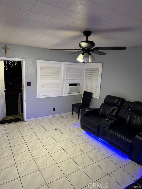 10439 Stanford Avenue photo 3