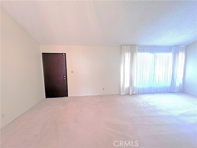 Image 11 of 45 For 4971 Gilman Street