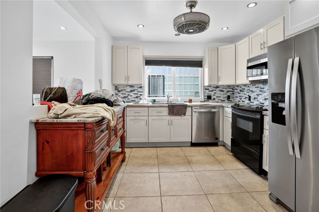 Detail Gallery Image 16 of 30 For 21 Alamitos, Long Beach,  CA 90802 - 2 Beds | 2 Baths