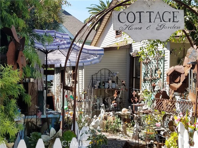 30828 Calle Chueca, San Juan Capistrano CA: https://media.crmls.org/medias/4527e6be-96ea-4f1d-97da-72d9984cd6d4.jpg