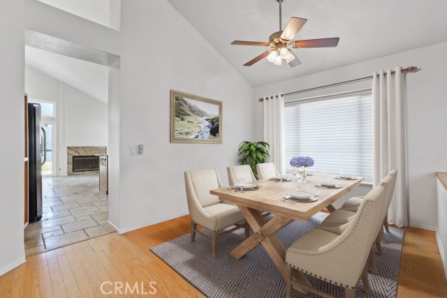 7 Santolina, Rancho Santa Margarita CA: https://media.crmls.org/medias/4528c70f-454c-4f9d-89bc-17cd236d1c1e.jpg